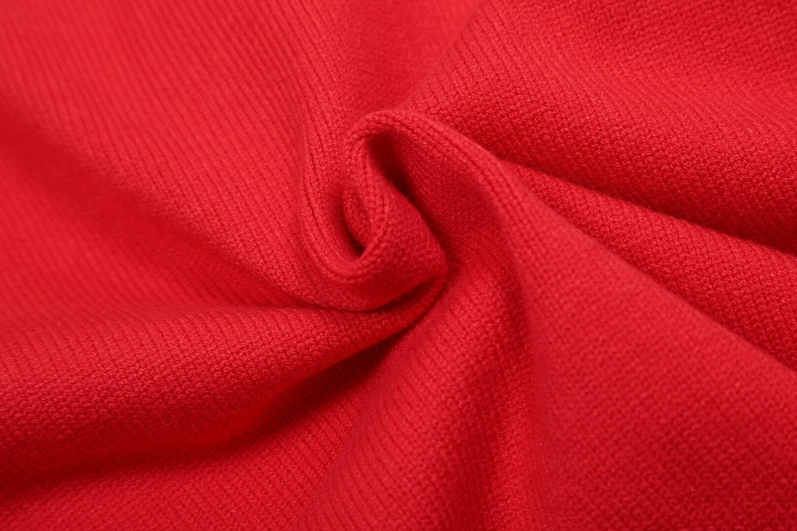 Big Heart Cardigan THOM TREND