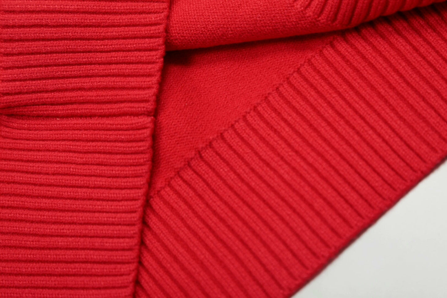 Big Heart Cardigan THOM TREND