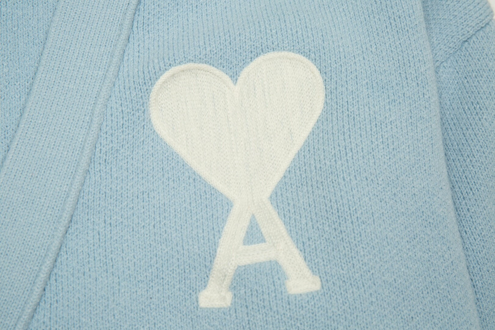 Big Heart Wool Sweater THOM TREND