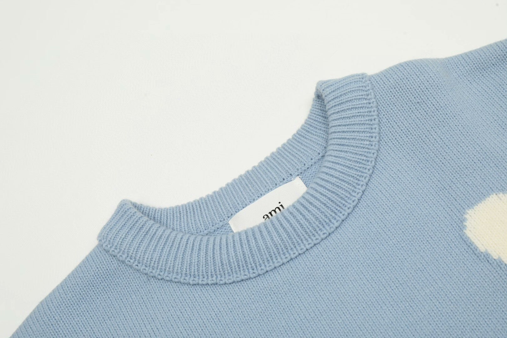 Unisex Crew Neck Sweater THOM TREND